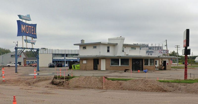 Skyline Motel (Penthouse Restaurant) - Former Penthouse Restaurant (newer photo)